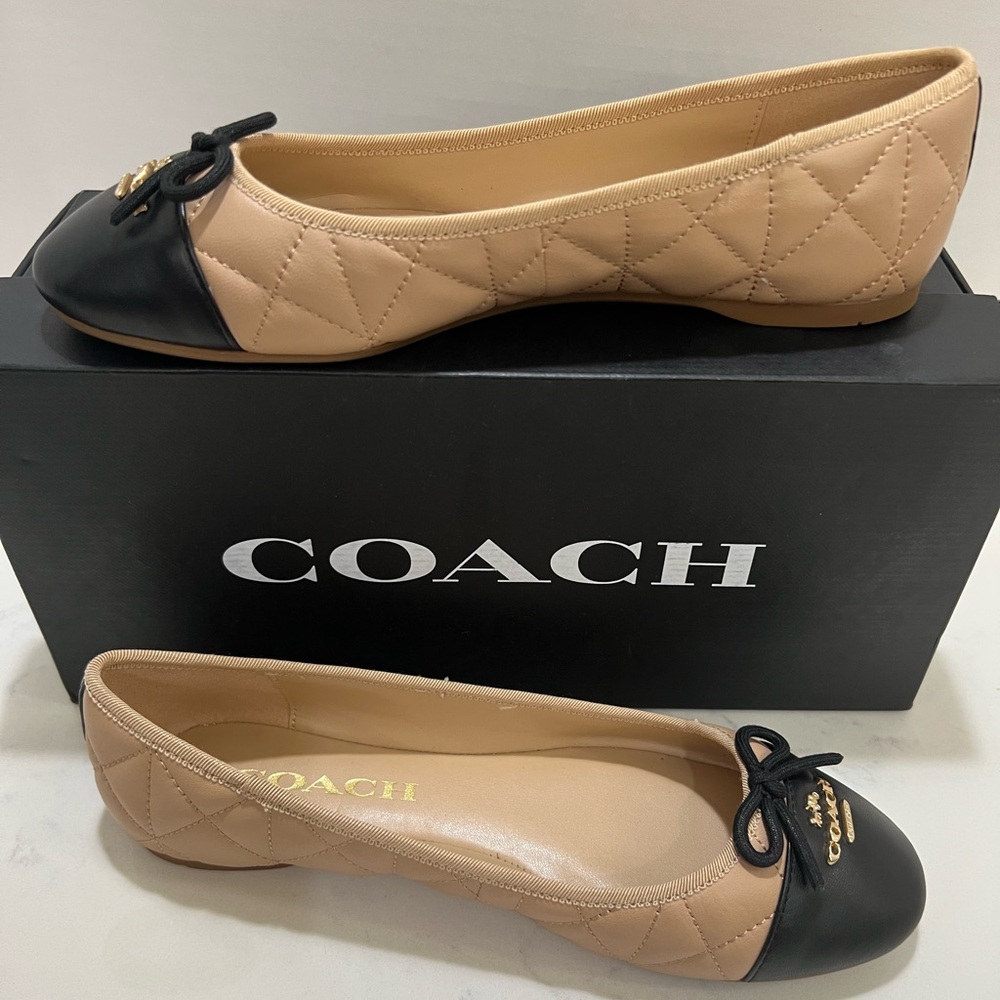 Coach Women's Tan and Black Ballet Flats - Picture 5 of 11